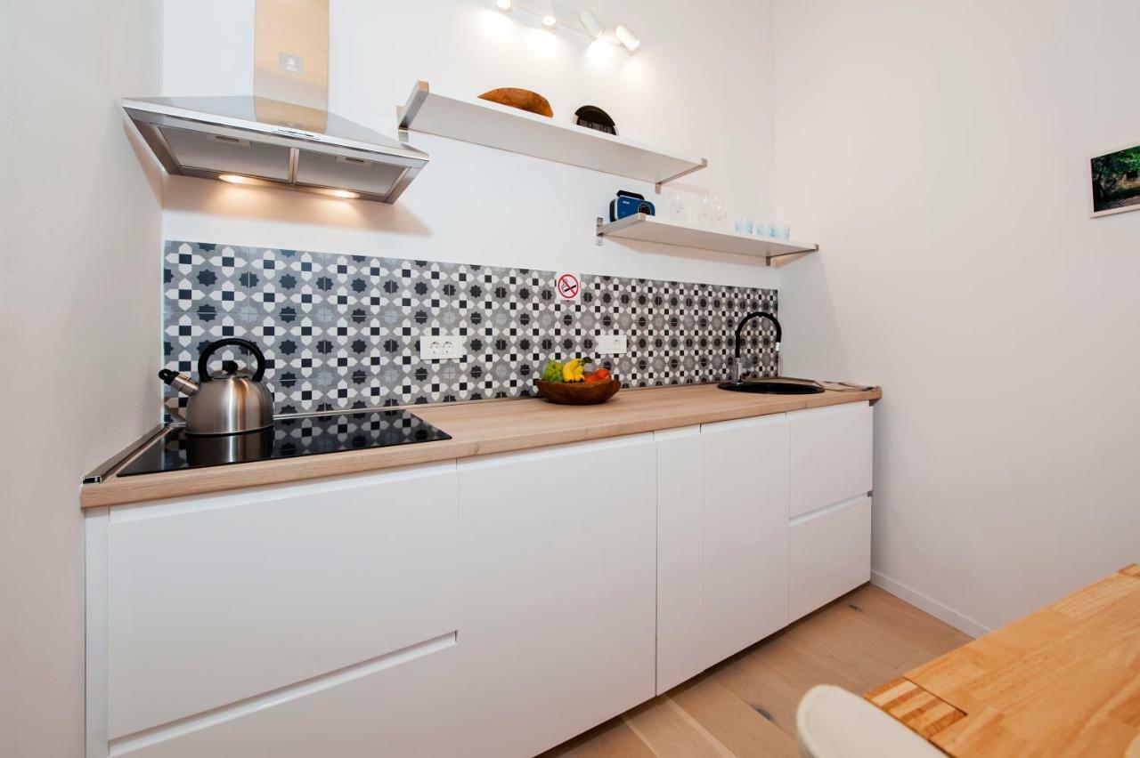 Studio First Row To The Sea Rovinj Exterior foto