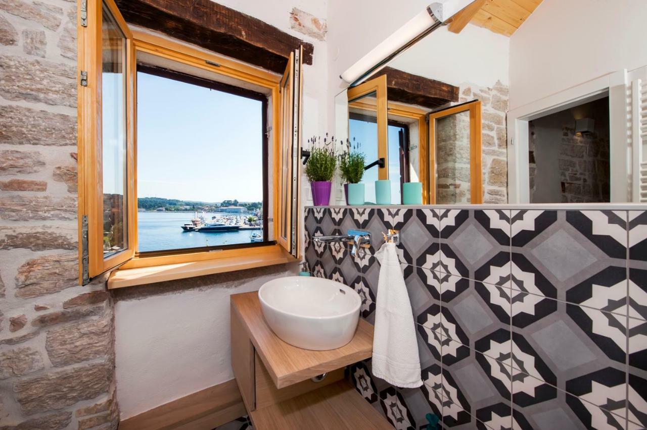 Studio First Row To The Sea Rovinj Exterior foto