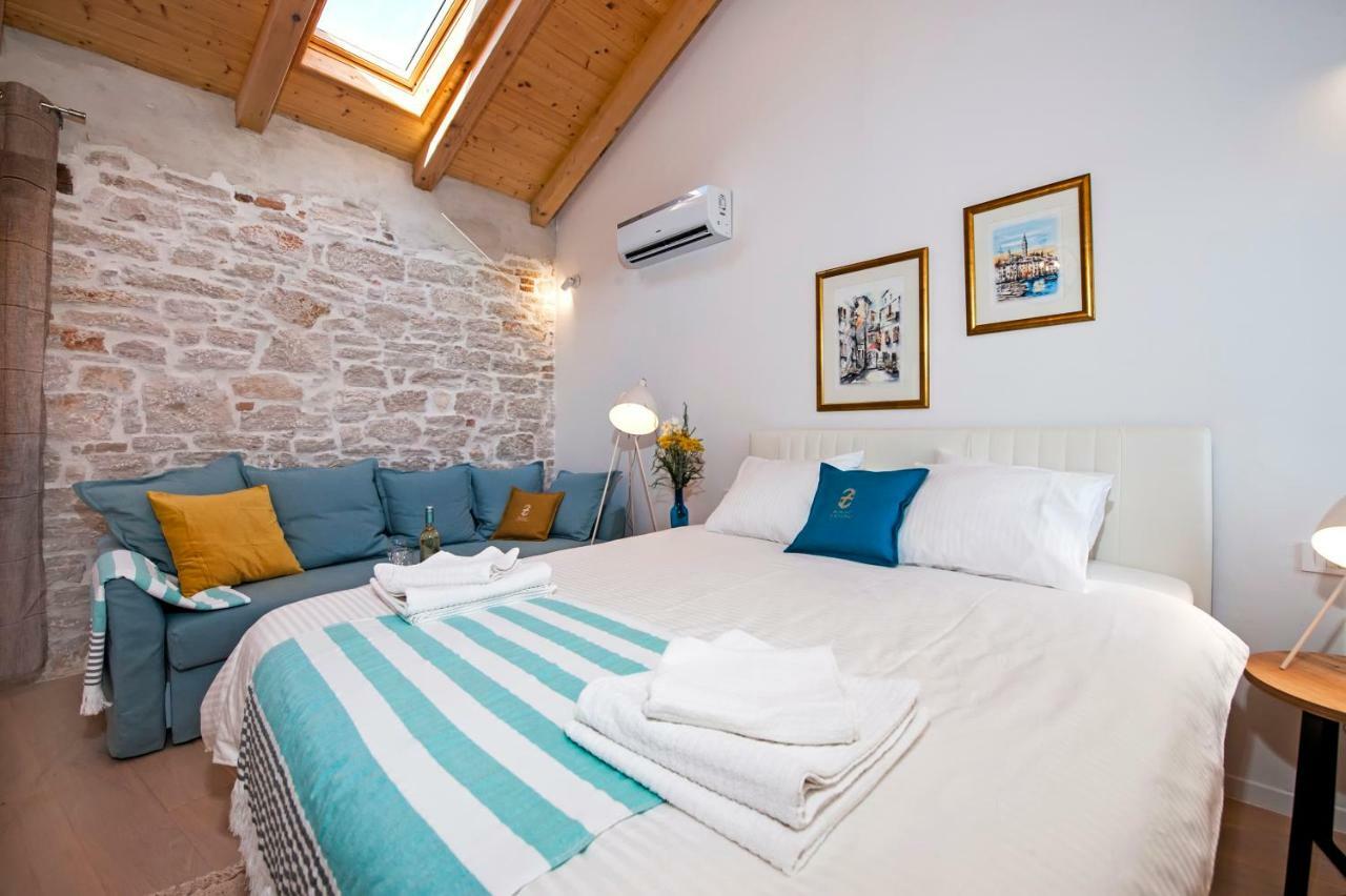 Studio First Row To The Sea Rovinj Exterior foto